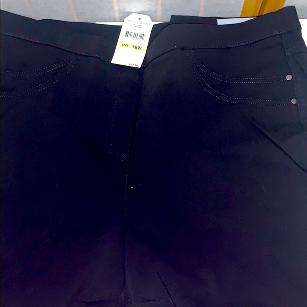 Blk pants